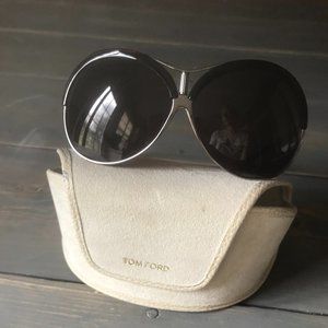 Tom Ford Valesca TF53 Oversized Sunglasses (GENTLY USED)